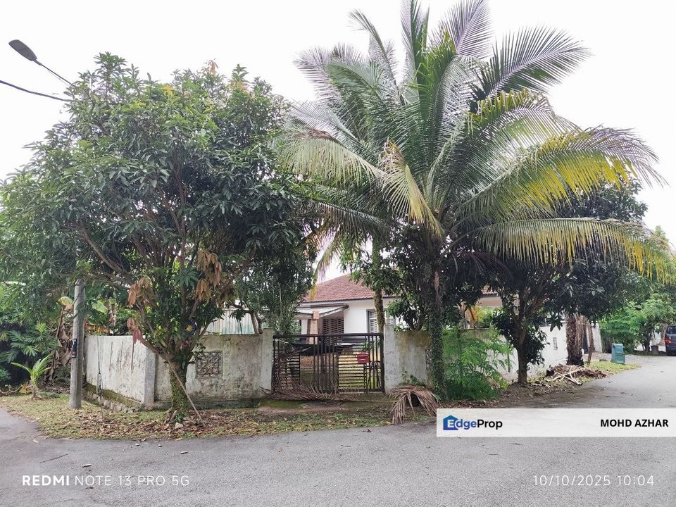 Dual Entrance 1 Storey Bungalow Bandar Tasik Senangin Mahkota Hills, Negeri Sembilan, Lenggeng