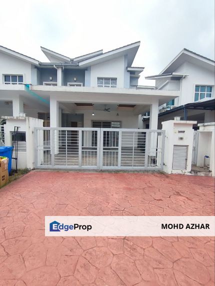 2 Storey Hyperlink Arabella D'Kayangan Seksyen 13 Shah Alam, Selangor, Shah Alam