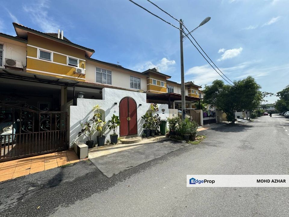 2 Storey Terrace Taman Emas Dengkil - Facing Open, Selangor, Sepang