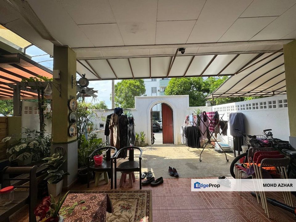 2 Storey Terrace Taman Emas Dengkil - Facing Open, Selangor, Sepang