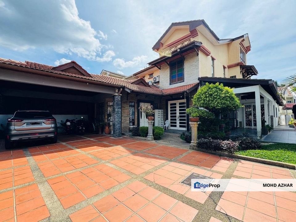 2 Storey Semi D Taman Ukay Perdana Ampang, Selangor, Ampang