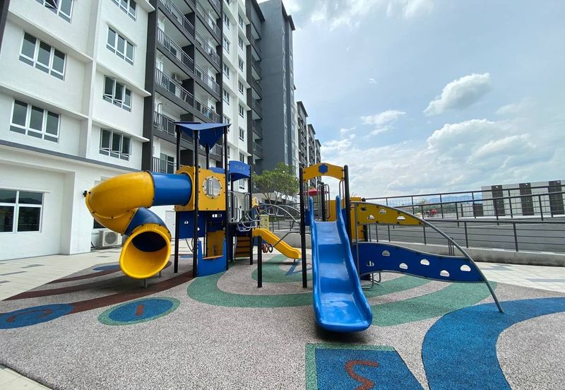 Residensi Anggerik Wira