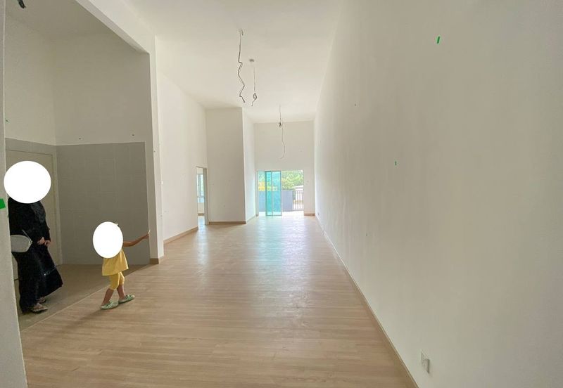 Residensi Anggerik Wira