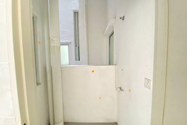 Residensi Anggerik Wira