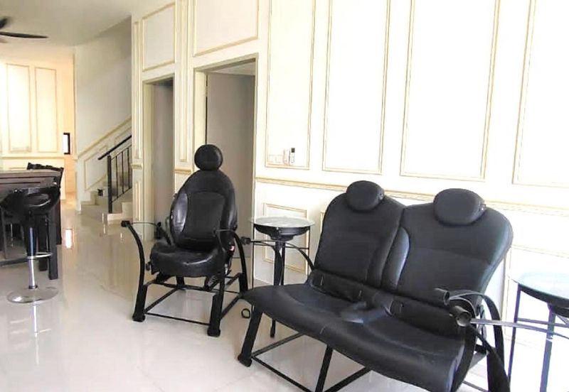 Setia Warisan Tropika (Belladonna)