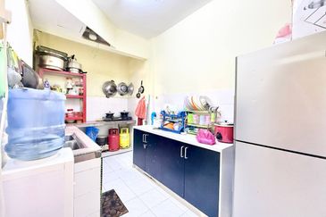 Pangsapuri Putra Impian, Taman Pinggiran Putra