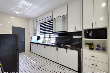 Bandar Tasik Senangin