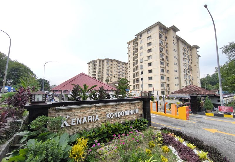 Kenaria Condominium