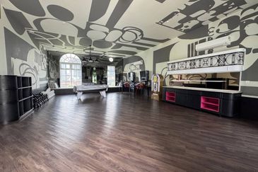 Tuan 2egacy (Tuan Residency 2)