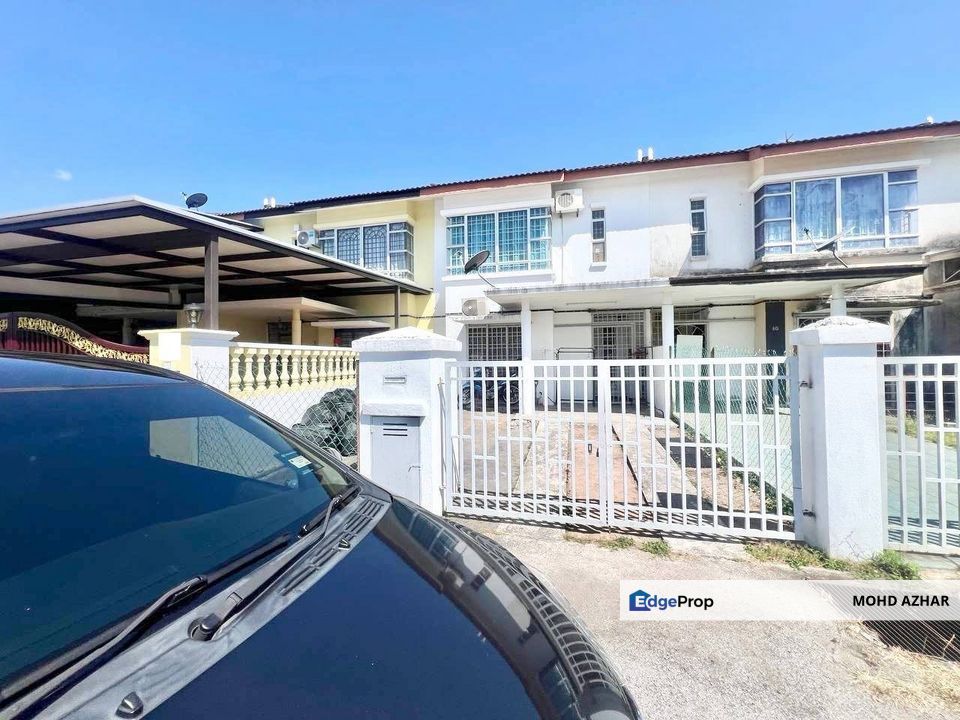 Near Surau & School 2 Storey Terrace Bandar Tasik Kesuma Semenyih, Selangor, Semenyih