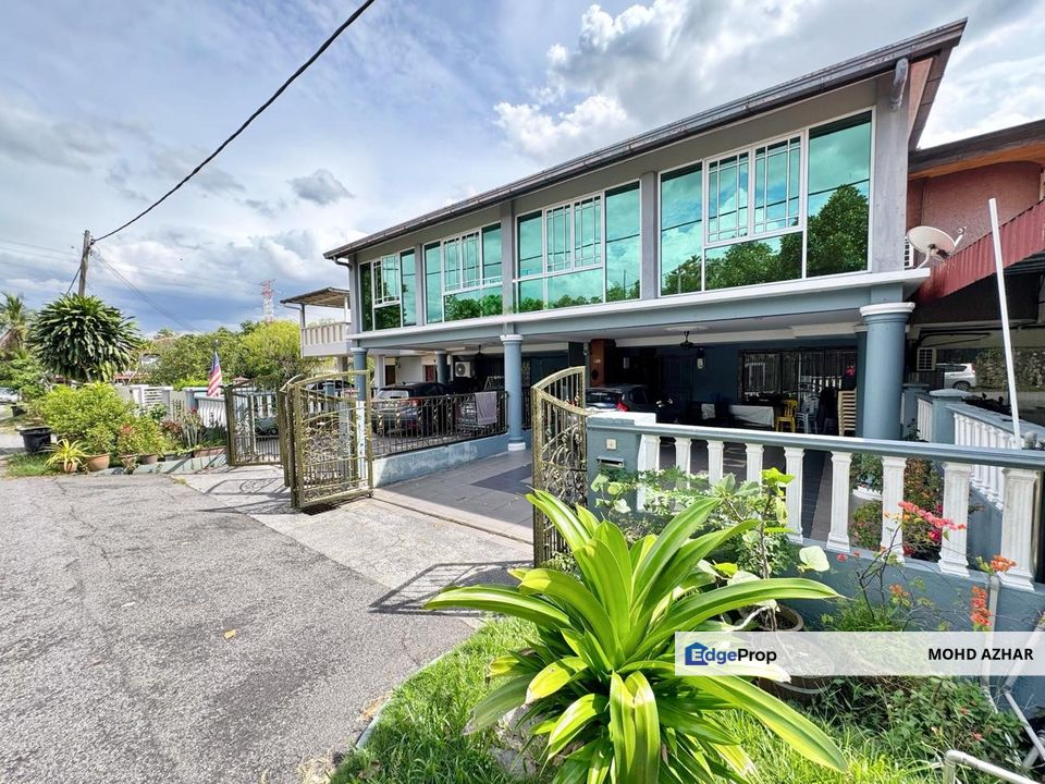Facing Open 2 Storey Terrace Seksyen 1 Bandar Baru Bangi, Selangor, Bangi
