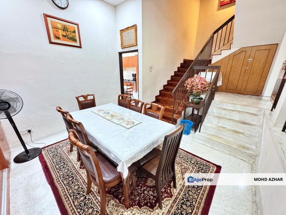 Facing Open 2 Storey Terrace Seksyen 1 Bandar Baru Bangi, Selangor, Bangi