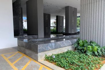 The Riyang @ Happy Garden