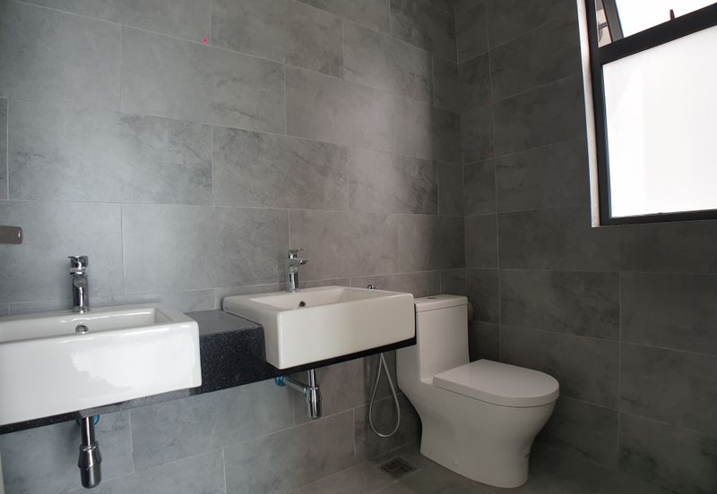 The Riyang @ Happy Garden