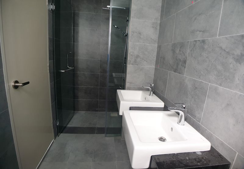 The Riyang @ Happy Garden