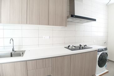 The Riyang @ Happy Garden