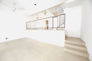 Taman Desa Double Storey Corner Lot Landed House 