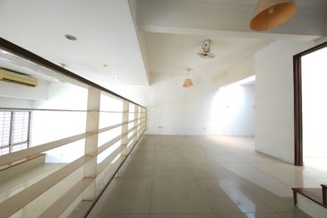 Taman Desa Double Storey Corner Lot Landed House 