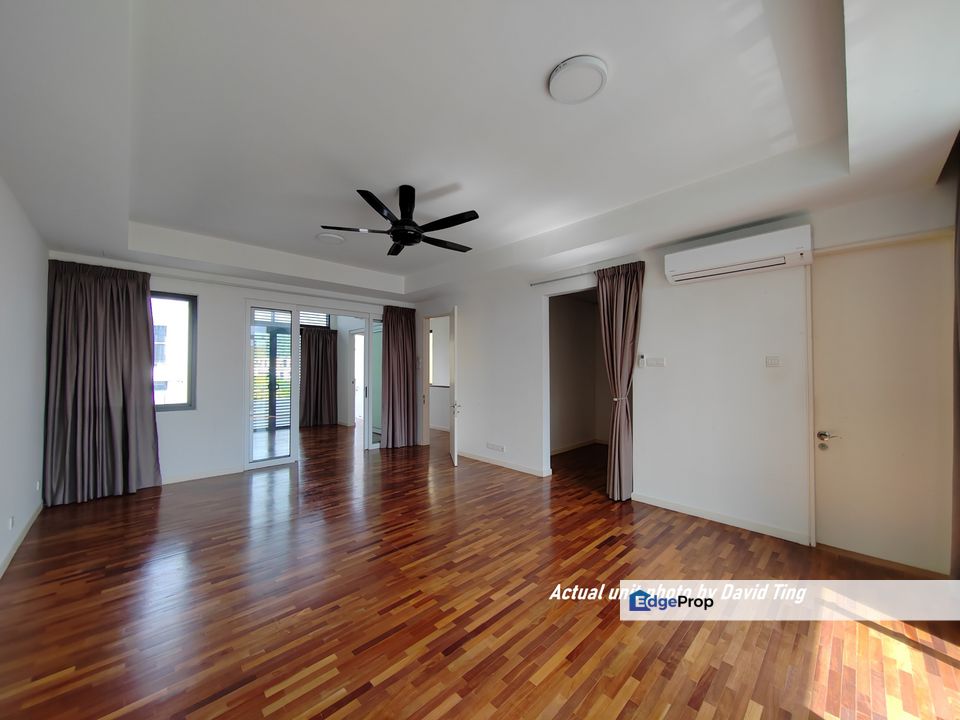 Value Buy Limited 3 Storey Semi-D Basic Unit & Big Land for Sale Reed Lakefields Sungai Besi Kuala Lumpur, Kuala Lumpur, Sungai Besi