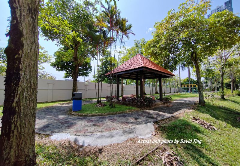 Anjung Hijau (Greenfield Apartment)