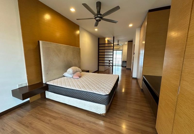 Lake Fields - Meadows and Glades