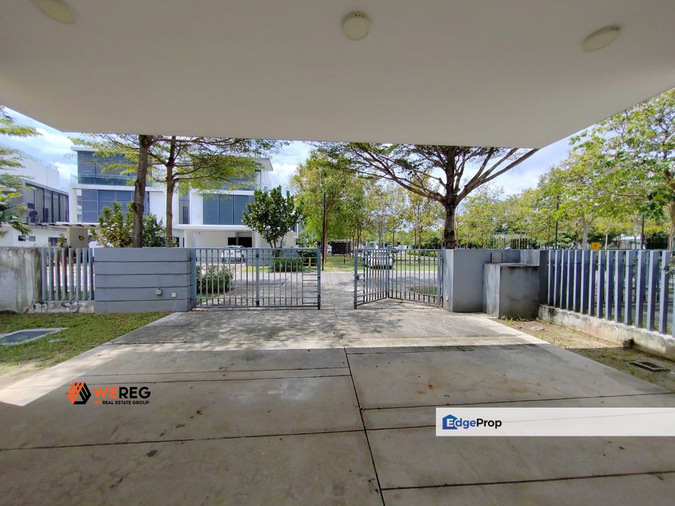 Lake view Premium 3 Storey Semi-D The Grove Lakefields Sungai Besi Kuala Lumpur for Sale, Kuala Lumpur, Sungai Besi