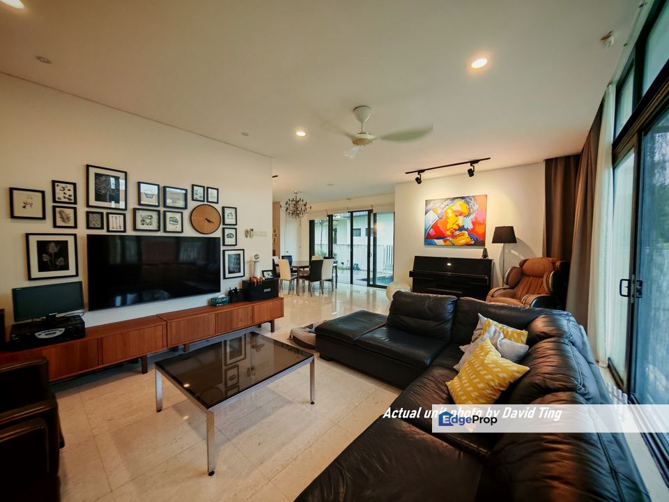 One of The Largest Extra Land unit in The Grove with Excellent Lake View Sungai Besi Kuala Lumpur, Kuala Lumpur, Sungai Besi