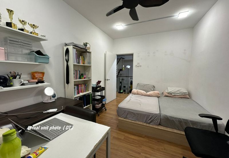 Lake Fields - Meadows and Glades