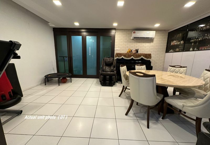 Lake Fields - Meadows and Glades