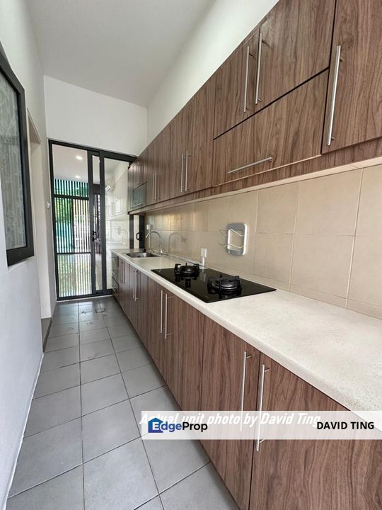 Reed Limited Lake View Basic unit Value Buy Must View, Kuala Lumpur, Sungai Besi