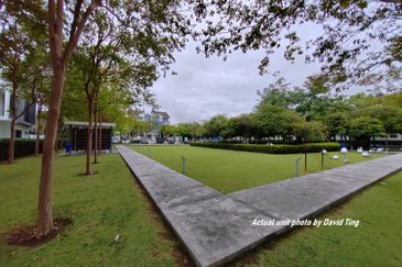 The Grove @ Lake Fields