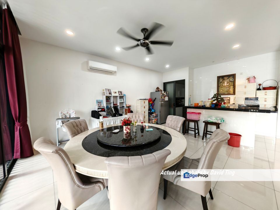 Reed 3 Storey Limited Lake View Quite Super Value Buy Call David Ting Sungai Besi Lake fields Lakefields Kuala Lumpur, Kuala Lumpur, Sungai Besi