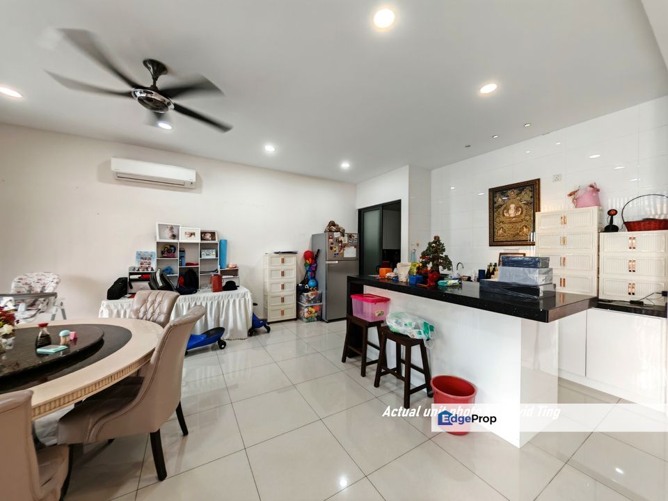 Reed 3 Storey Limited Lake View Quite Super Value Buy Call David Ting Sungai Besi Lake fields Lakefields Kuala Lumpur, Kuala Lumpur, Sungai Besi