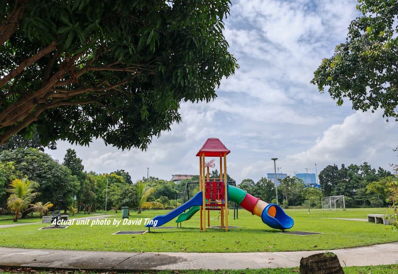Lake Fields - Meadows and Glades