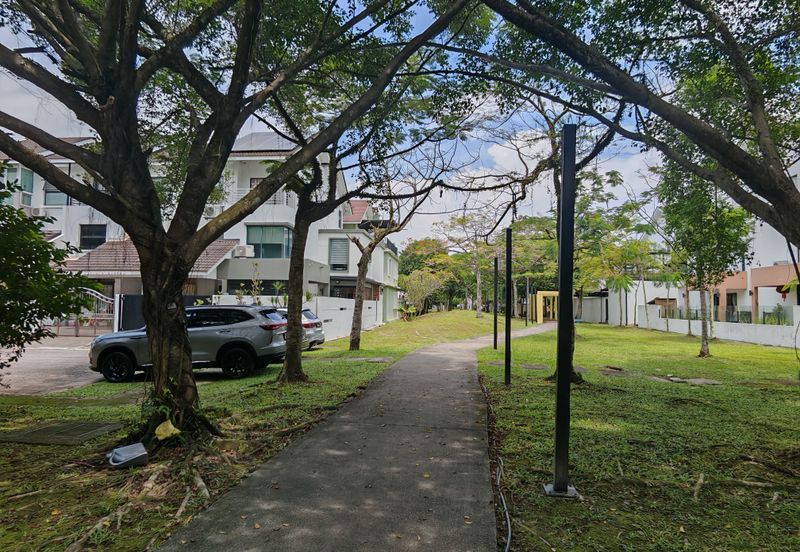 Lake Fields - Meadows and Glades