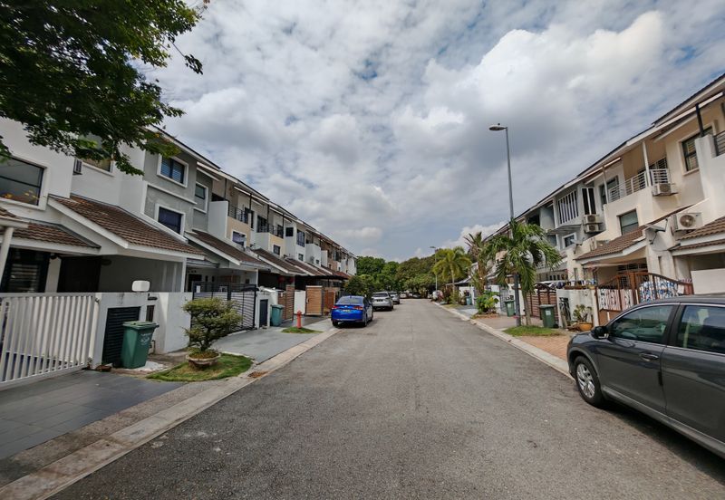 Lake Fields - Meadows and Glades