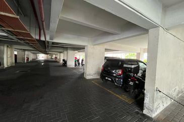 Sentul Utama Condominium