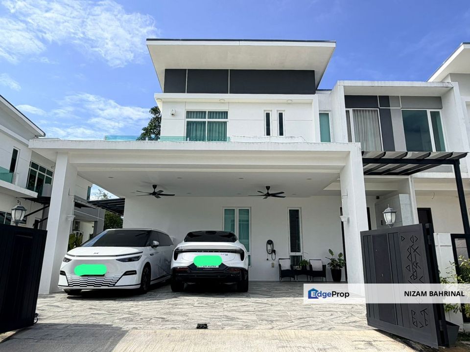 Double Storey Semi-D Residensi SIGC Paroi, Seremban , Negeri Sembilan, Seremban