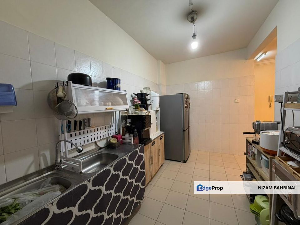 Villa Makmur Condominium, Dutamas, Kuala Lumpur Intermediate Unit, Kuala Lumpur, Dutamas