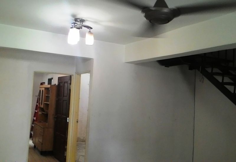 Seksyen 1, Bandar Country Homes