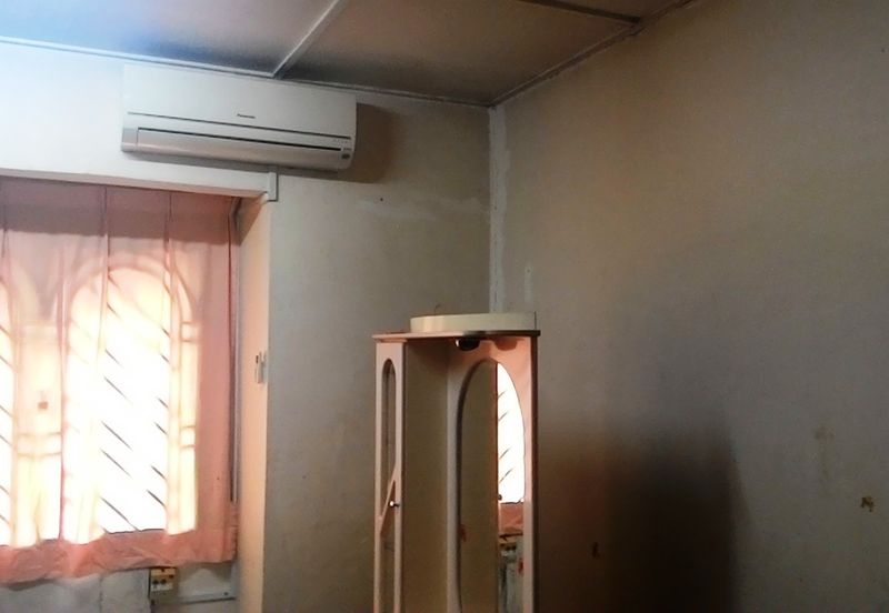 Seksyen 1, Bandar Country Homes