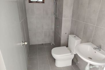 Avia Plus Apartment, Bandar Country Homes