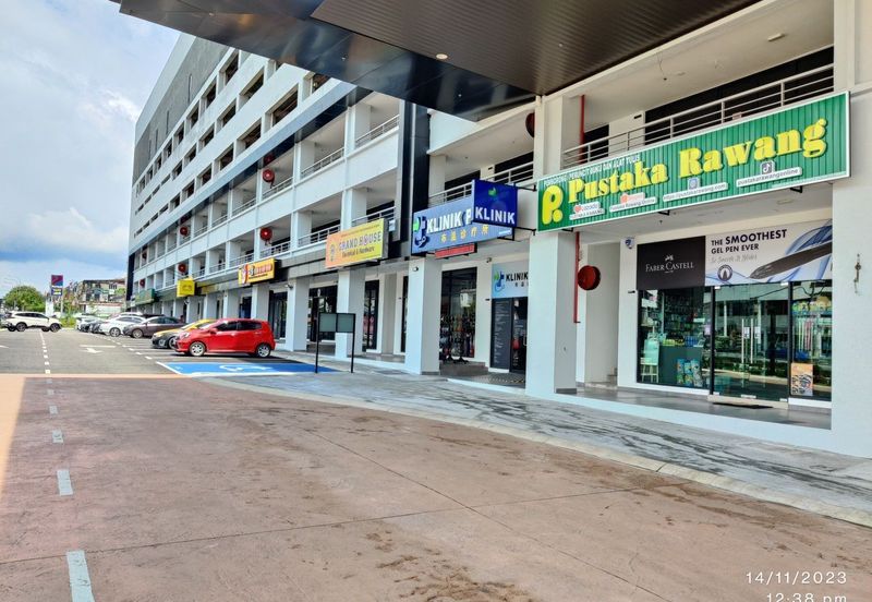 Avia Plus Apartment, Bandar Country Homes