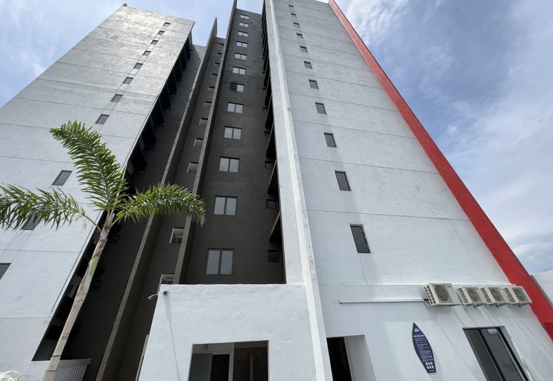 Avia Plus Apartment, Bandar Country Homes