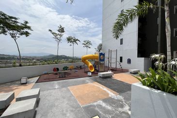 Avia Plus Apartment, Bandar Country Homes