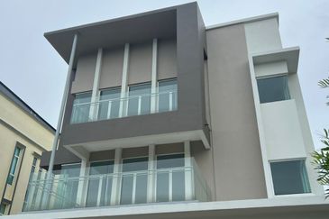 Seksyen 6, Bandar Country Homes