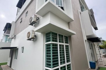 Seksyen 6, Bandar Country Homes