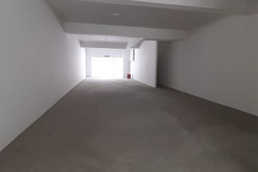 Three Storey Shop Office at KLIA Business Center, Nilai 