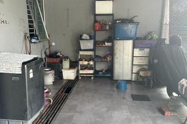 HILLPARK  AT SHAH ALAM NORTH , PUNCAK ALAM