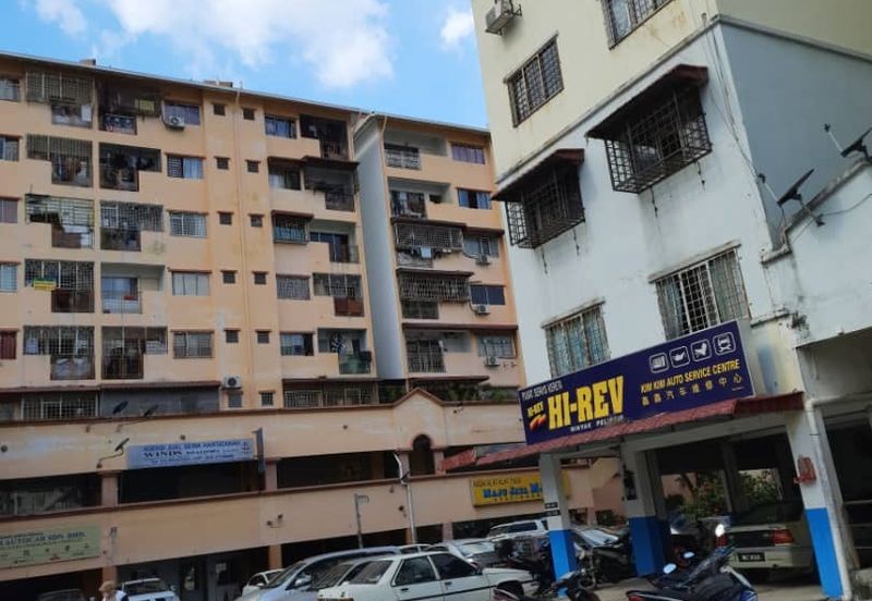 Taman Pinggiran Putra